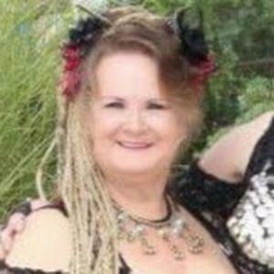 Meet your Posher, Tanya